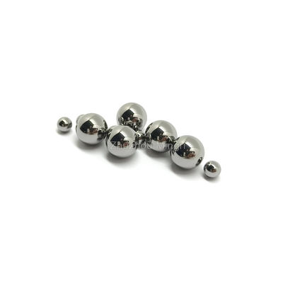 Sfera di carburo di tungsteno di precisione Ø5-Ø35 Argento G10 Grado di tolleranza per le esigenze delle macchine industriali