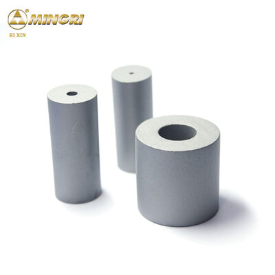 Carburo di tungsteno cementato Legatura dura lucidata Muffa di morte OEM support personalizzata Perforazione Stampaggio Pellet di lavorazione Alta flessione